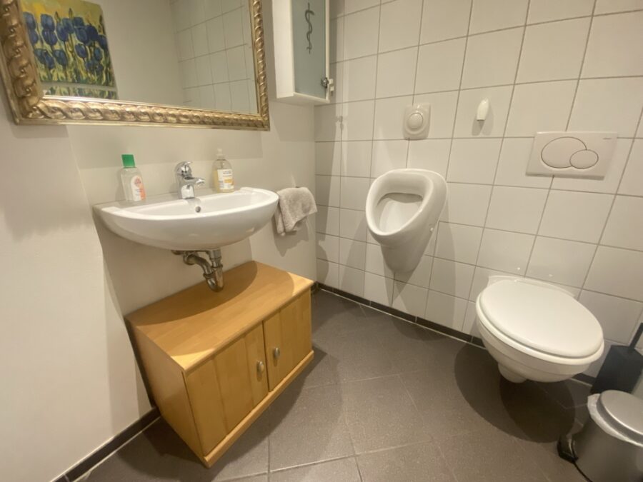 Bielefeld-Altstadt: Ertragsstarke Bürofläche für Anleger - Bild