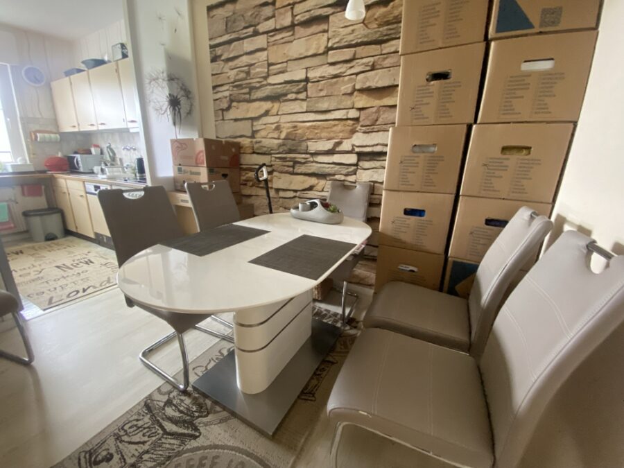 3-Zimmer-Wohnung – gut geschnitten und zentral gelegen - Essbereich mit...