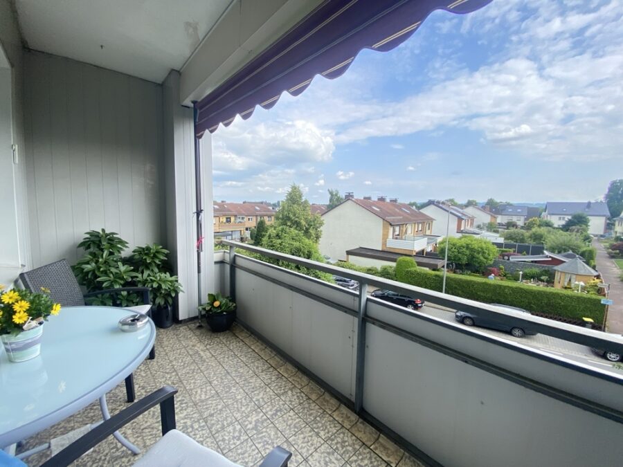 3-Zimmer-Wohnung – gut geschnitten und zentral gelegen - Sonnenbalkon