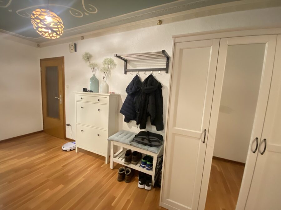 Ländliches Wohnen - mit guter Anbindung - Eingangsbereich mit...