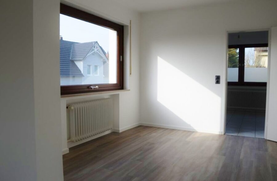 Auf gute Nachbarschaft in Bielefeld-Theesen - ... separatem Essbereich