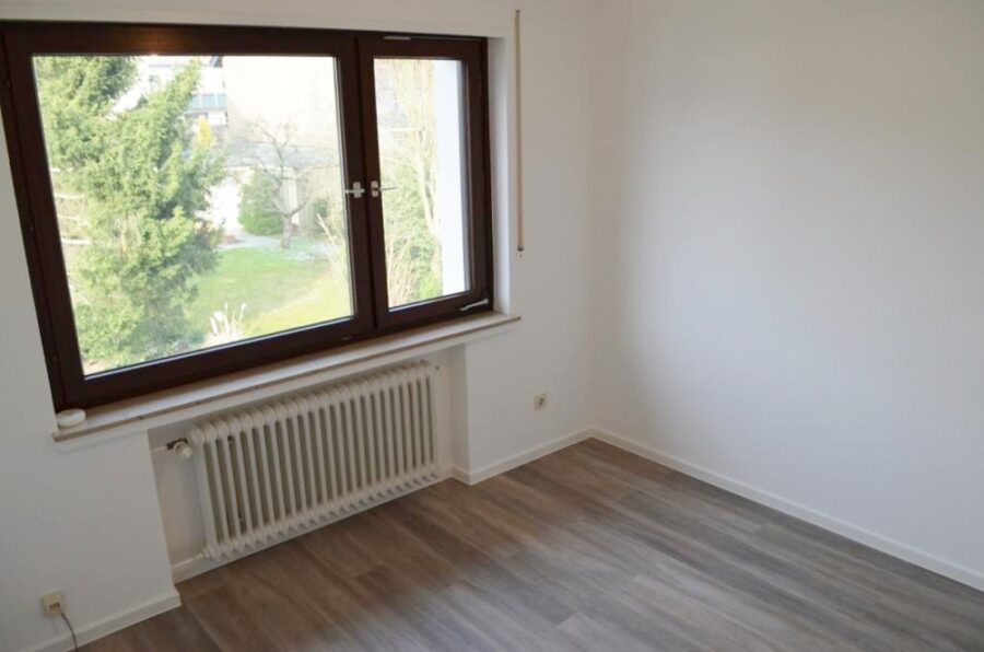 Auf gute Nachbarschaft in Bielefeld-Theesen - Büro / Home-Office