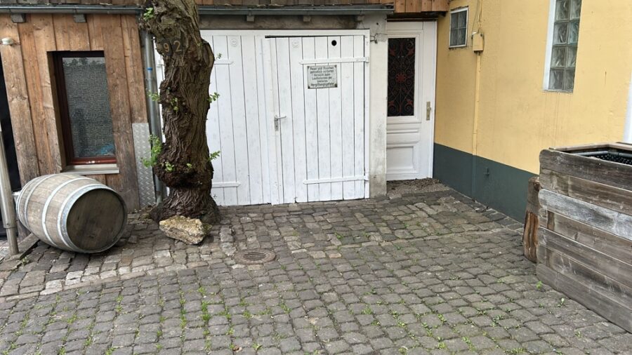 Top-Lage Nähe "Siggi" - Eingang Wohnung 1.OG