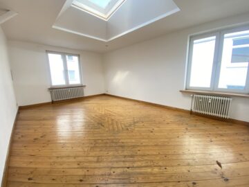Neues aus dem Westen: Optimal WG geeignet, 33615 Bielefeld, Etagenwohnung