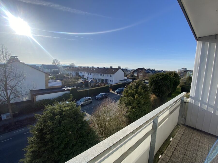 Helle 66 m² Dachgeschosswohnung in Heepen - ...Weitblick