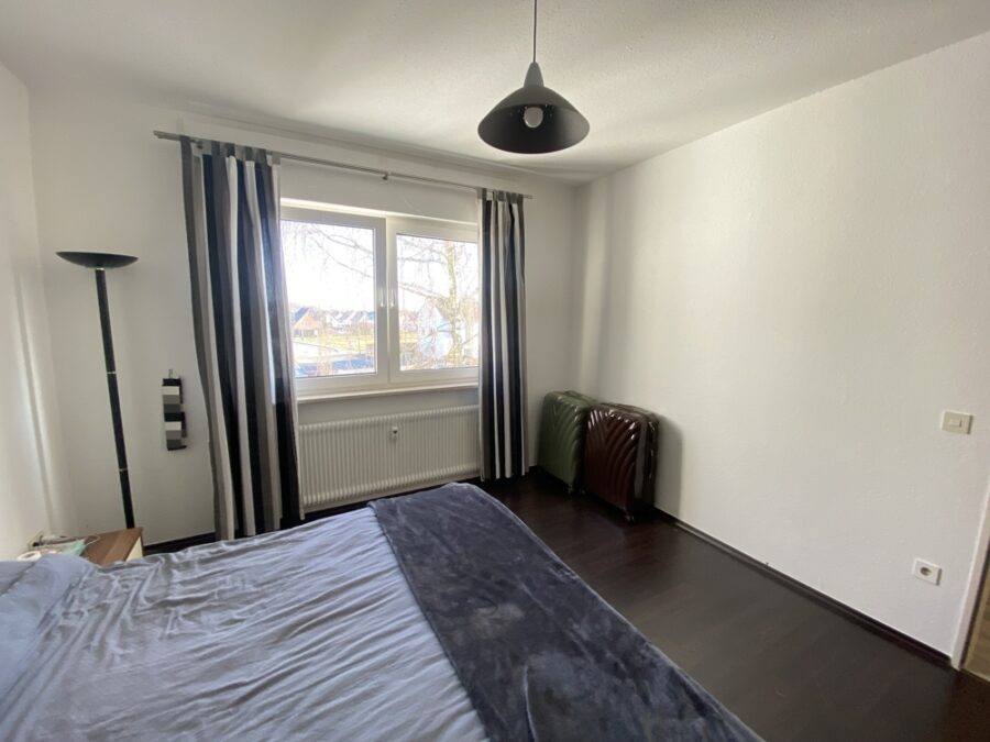 Helle 66 m² Dachgeschosswohnung in Heepen - Schlafzimmer