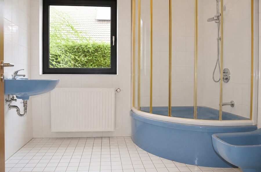 Familienoase in ruhiger Siedlungslage - Duschbad mit Bidet