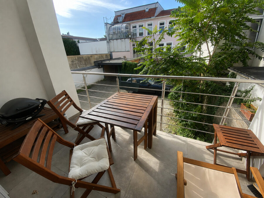 Lifestyle am Rande der Altstadt - Bild