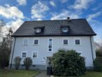 Dachgeschosswohnung - 3 Zimmer mit Einbauküche - Hausansicht