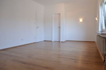 Natur pur – 3 Zimmer-Wohnung in Kirchdornberg, 33619 Bielefeld, Dachgeschosswohnung