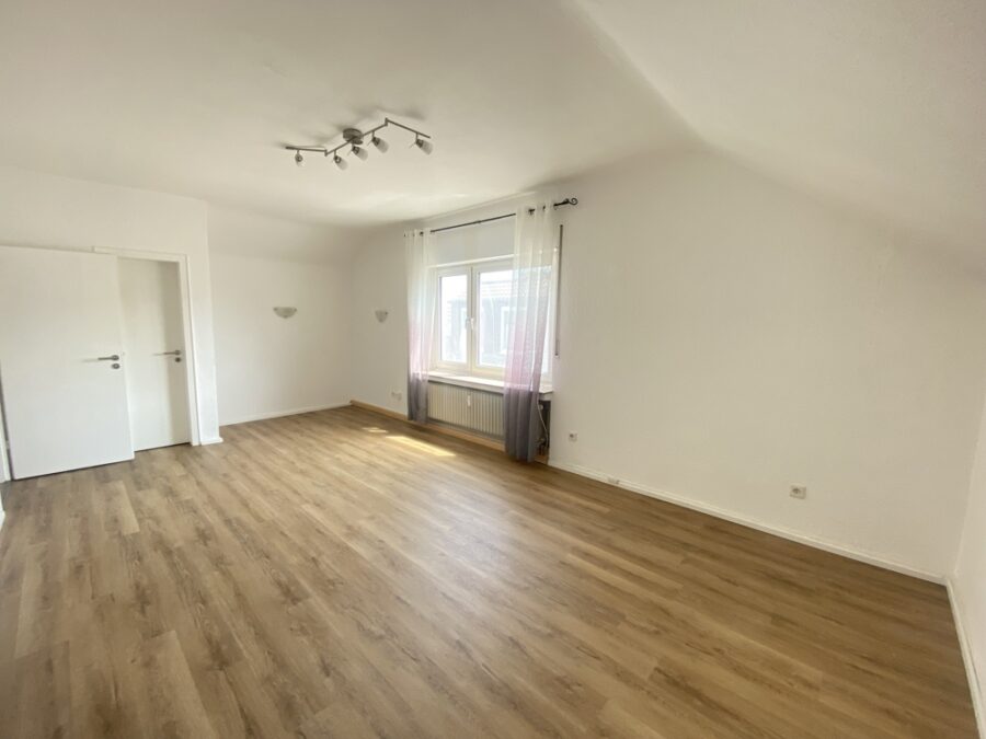 3 Zimmer-Wohnung im Herzen Kirchdornbergs - Titelbild