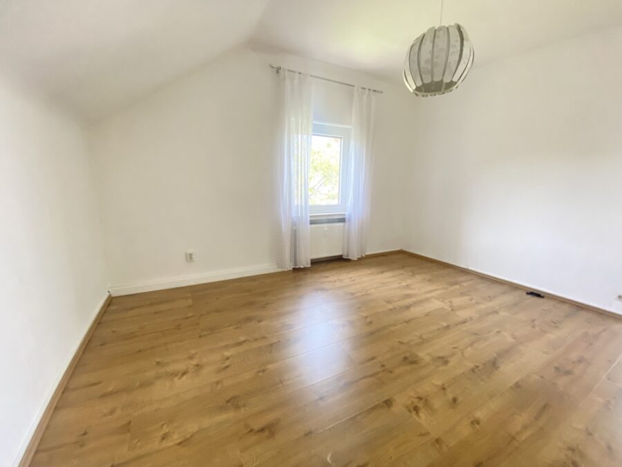 3 Zimmer-Wohnung im Herzen Kirchdornbergs - Schlafzimmer