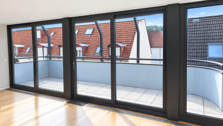 Bielefeld-Altstadt Maisonette Wohnung mit traumhafter Aussicht zur Sparrenburg - Bodentiefe Fensterelemente