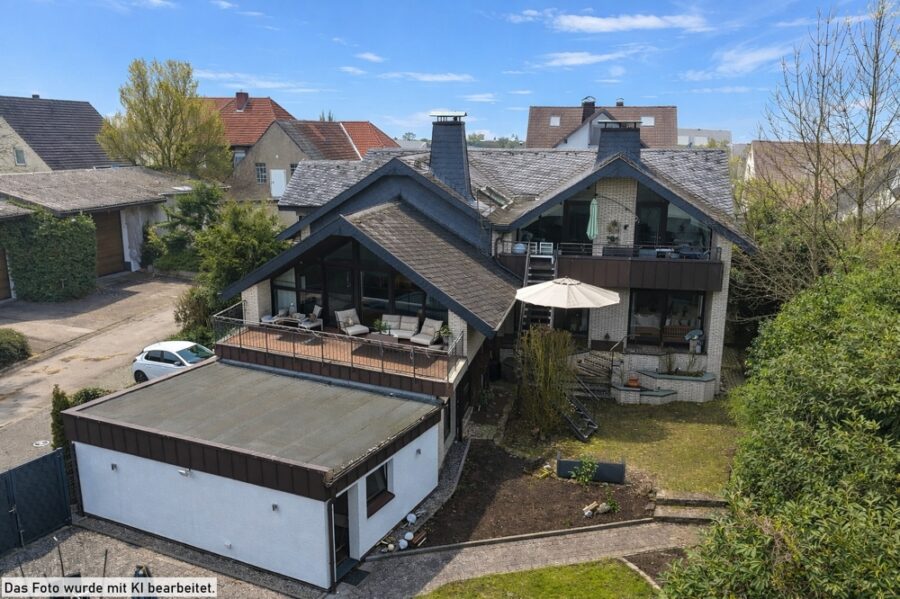 Perfekt geeignet für 2 Generationen und große Familien - inklusive Baugrundstück - Bild